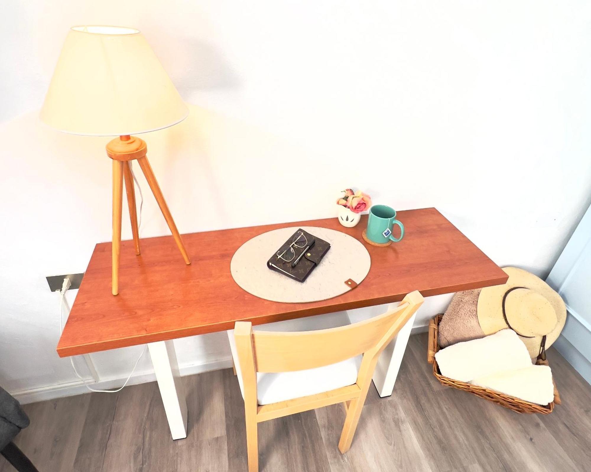 Alcamar Privada Con Areas De Sala, Cocina Y Bano Que Se Comparten Cerca Al Mar! * Alcala (Tenerife)