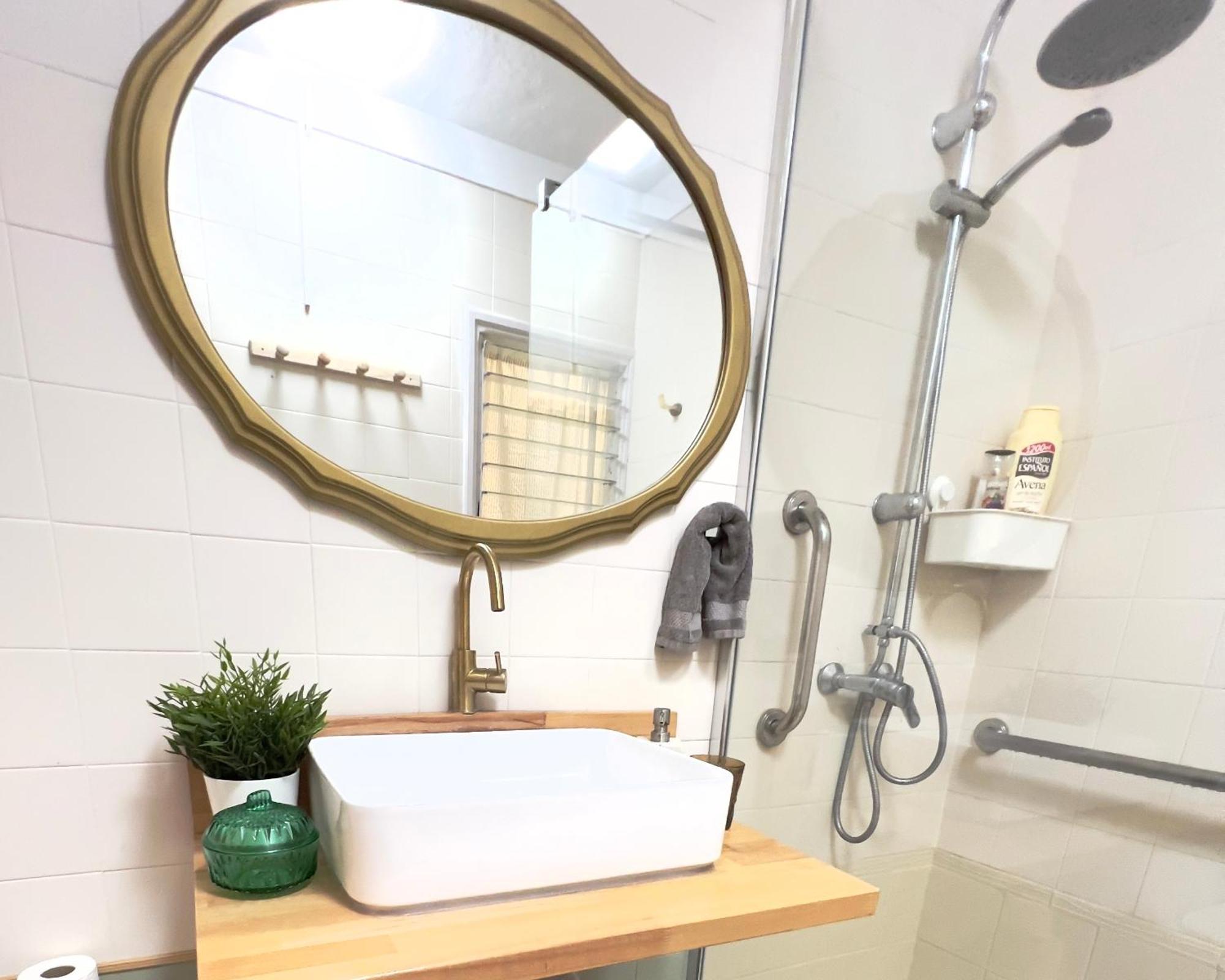 Alcamar Privada Con Areas De Sala, Cocina Y Bano Que Se Comparten Cerca Al Mar! Homestay