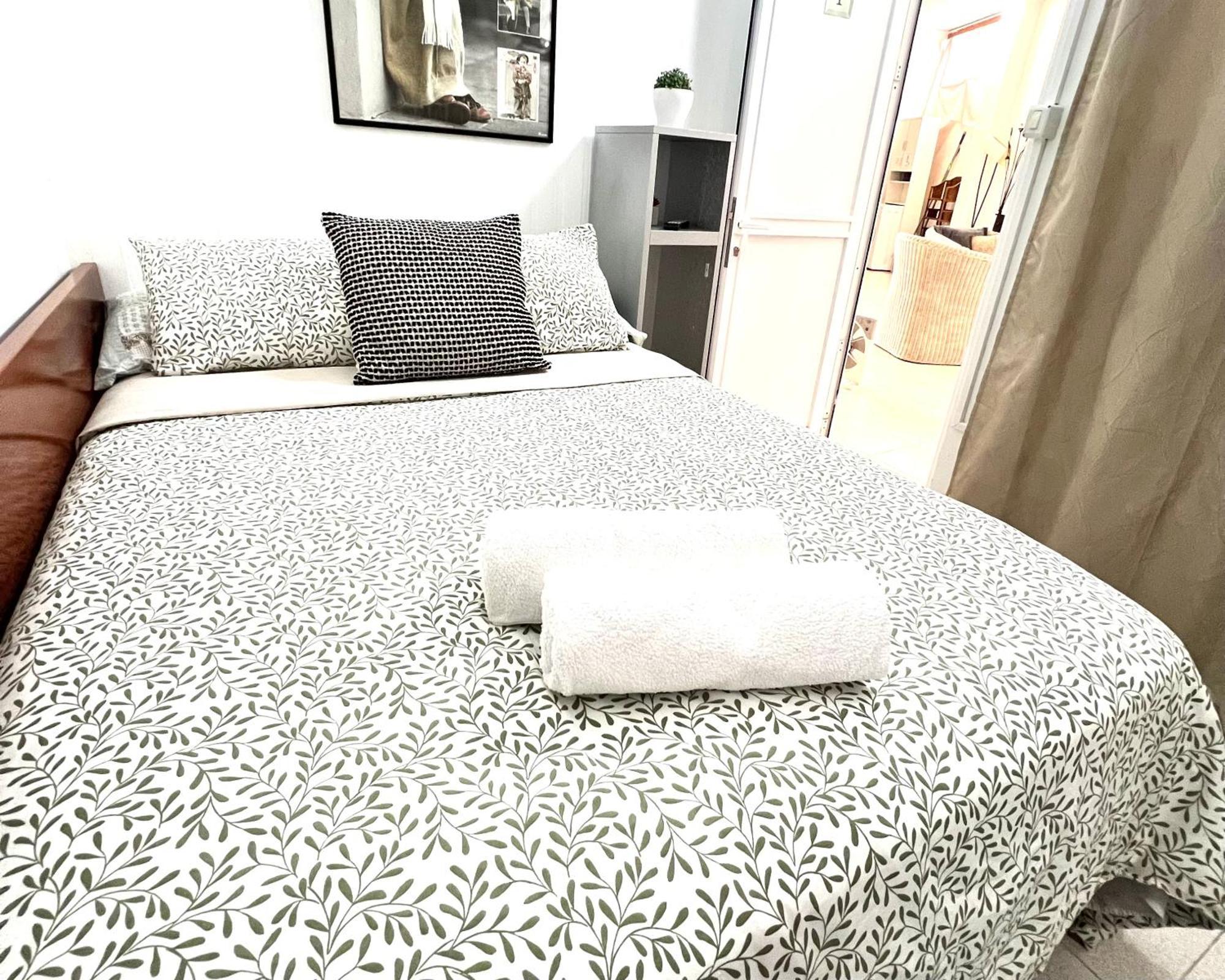 Alcamar Privada Con Areas De Sala, Cocina Y Bano Que Se Comparten Cerca Al Mar! Homestay