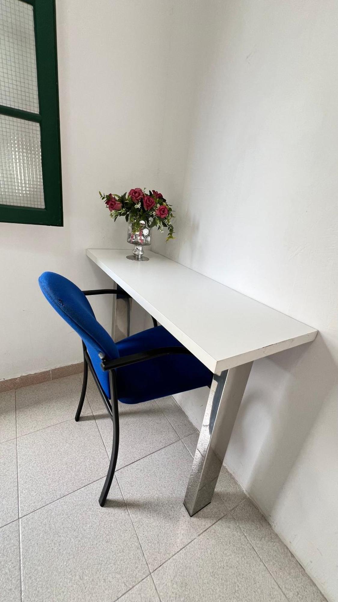 Homestay Alcamar Privada Con Areas De Sala, Cocina Y Bano Que Se Comparten Cerca Al Mar! *
