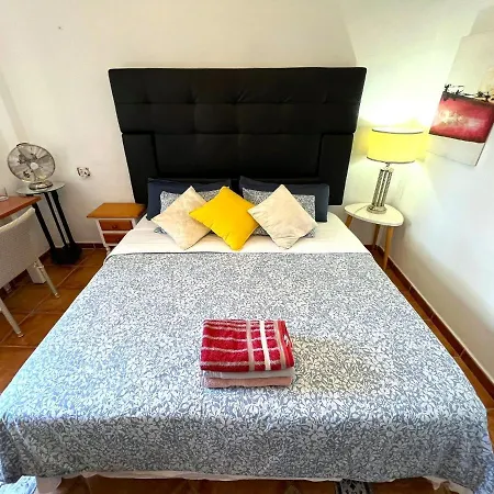 Alcamar Habitacion Privada Con Las Areas De Sala, Cocina Y Bano Que Se Comparten Cerca Al Mar! Alcala  Exterior photo